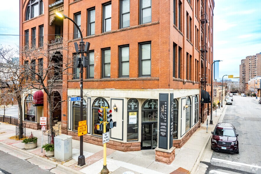 More Photos Of 1227 Hennepin Ave, Minneapolis Apartments For Sale