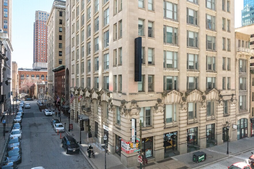 More Photos Of 207 E Redwood St, Baltimore Apartments For Sale