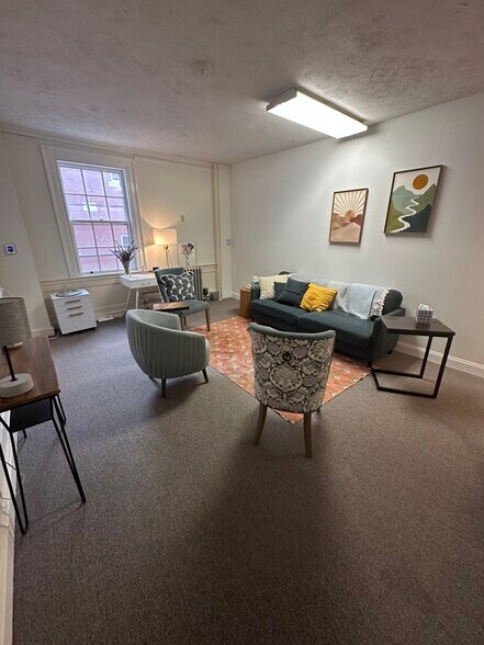 More Photos Of 31 Green St, Newburyport Office For Lease