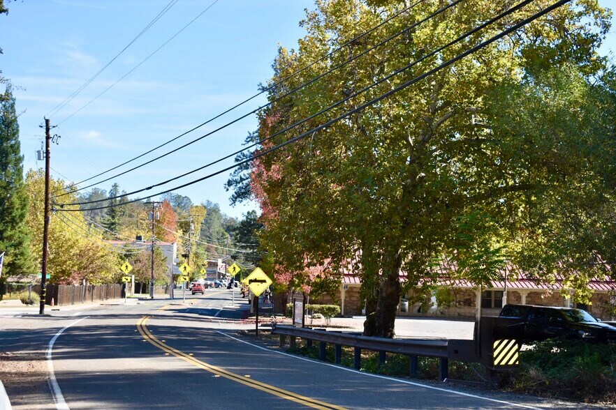 More Photos Of 6168 Pleasant Valley Rd, El Dorado Freestanding For Sale