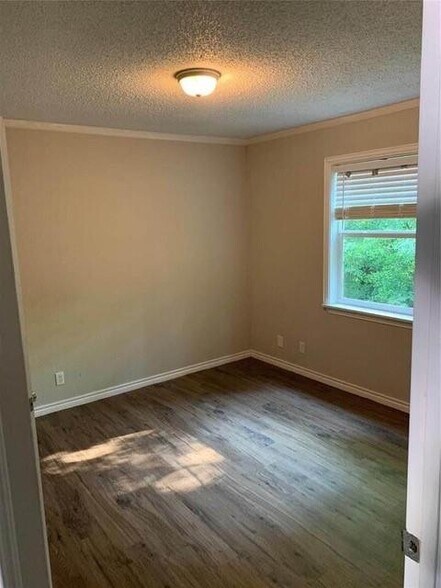 More Photos Of 429 Johnson St, Longview Apartments For Sale