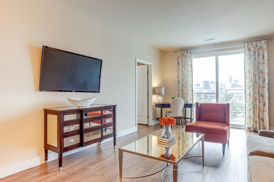 More Photos Of 2180 N Bryant St, Denver Apartments For Lease