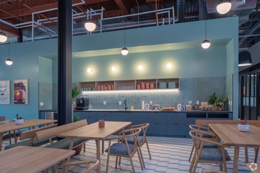 More Photos Of 2630 W Belleview Ave, Littleton Coworking Space