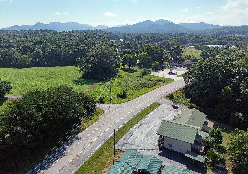 More Photos Of 10 Deer Crossing Trl, Blairsville Office For Lease