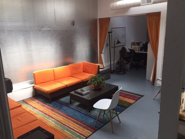 More Photos Of 1377-1379 Harrison St, San Francisco Light Distribution For Lease