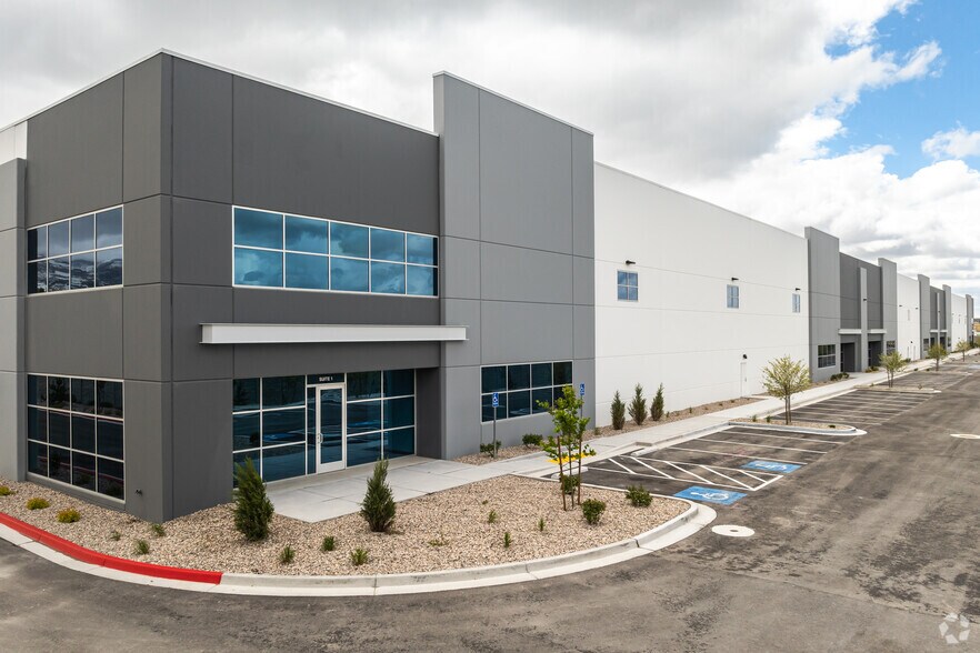 More Photos Of 1376 W 2600 S, Woods Cross Distribution For Sale