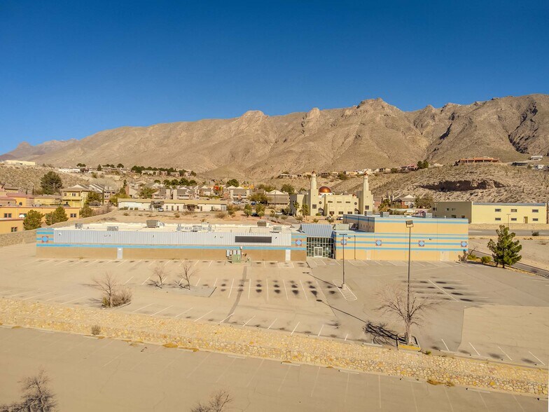 Primary Photo Of 145 Paragon Ln, El Paso General Retail For Sale