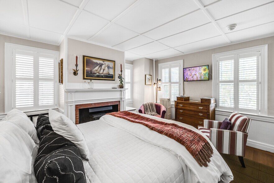 More Photos Of 1861 Main St, Brewster Hospitality For Sale