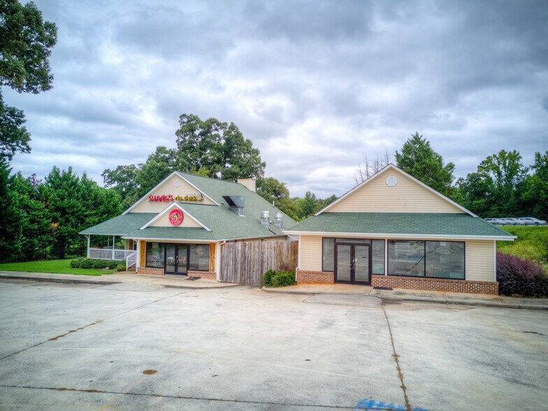 More Photos Of 386 Highway 82 S, Jefferson Restaurant For Sale