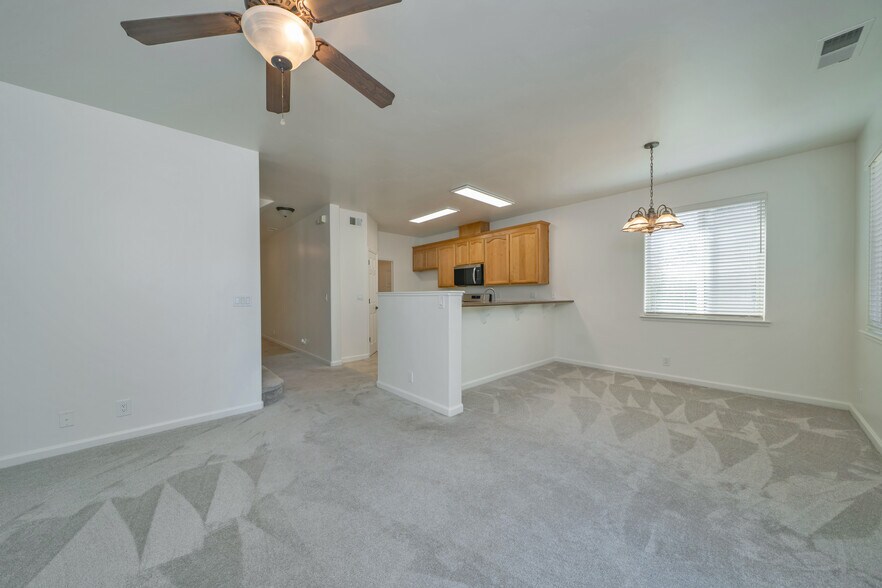 More Photos Of 3155 Navion Ct, Cameron Park Apartments For Sale