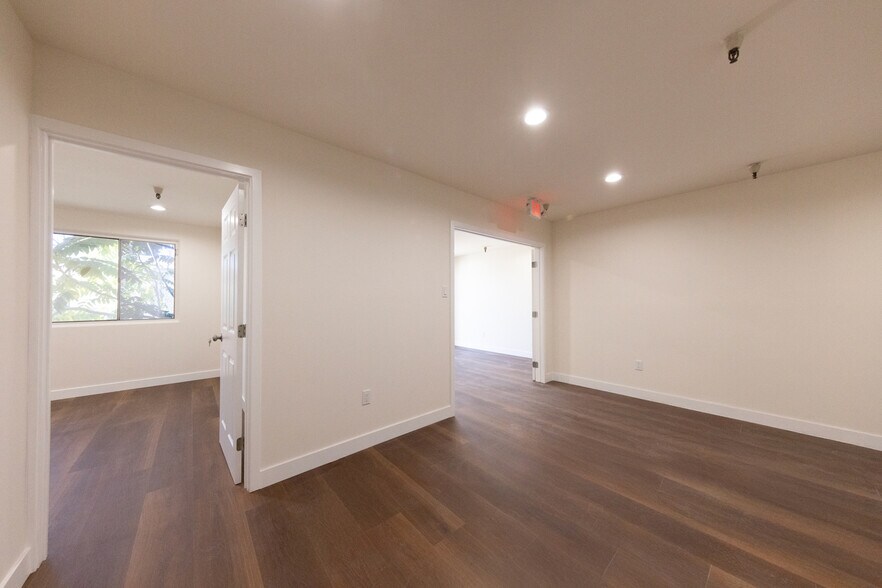 More Photos Of 7200-7240 Adams St & Texaco Ave, Paramount Warehouse For Sale