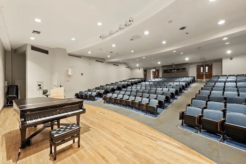 More Photos Of 505 University Ave, Bridgeport Loft Creative Space For Lease