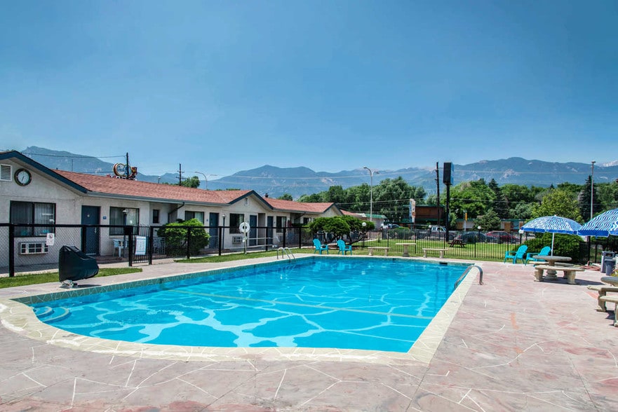 Primary Photo Of 1623 S Nevada Ave, Colorado Springs Hotel For Sale