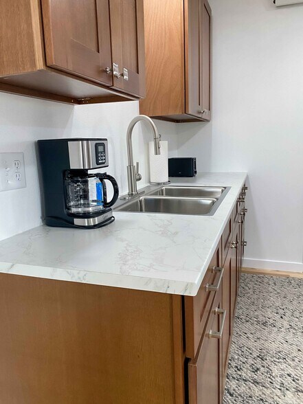 More Photos Of 605 SD Highway 25 S, De Smet Specialty For Sale