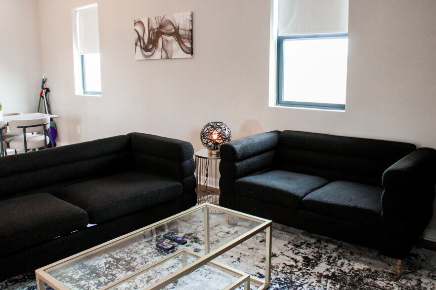 More Photos Of 1807 Logan Ave, Knoxville Multifamily For Sale