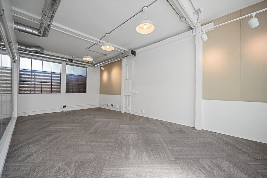More Photos Of 443 Tehama St, San Francisco Loft Creative Space For Sale