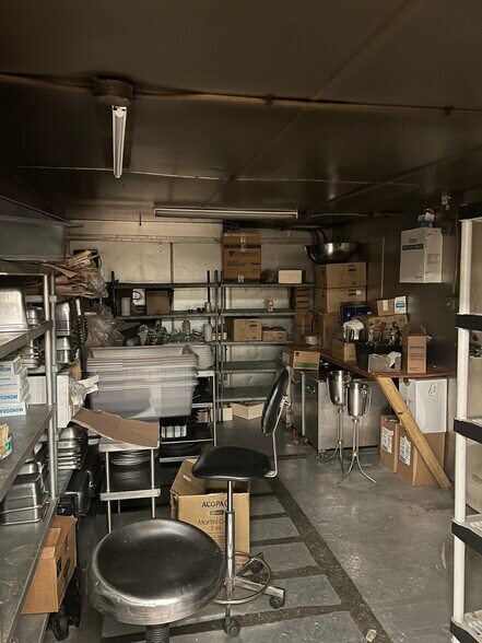 More Photos Of 2071 NY-52, Liberty Fast Food For Sale