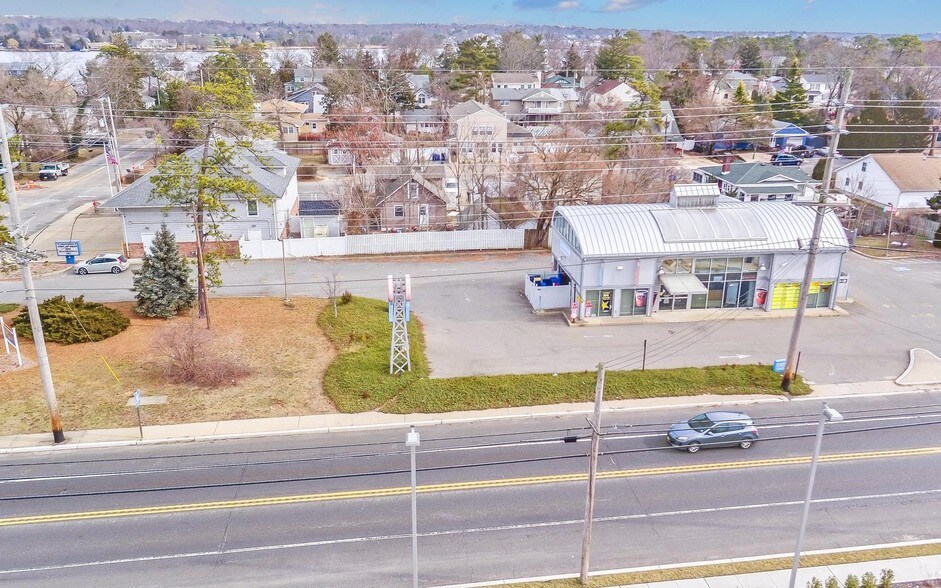 More Photos Of 315 Atlantic City Blvd, Beachwood Freestanding For Lease