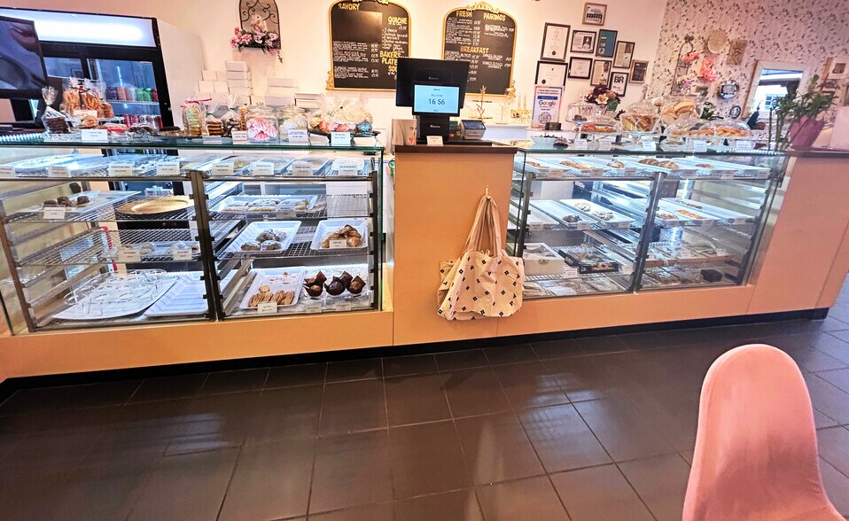 More Photos Of 9404-9412 137 Ave NW, Edmonton Freestanding For Sale