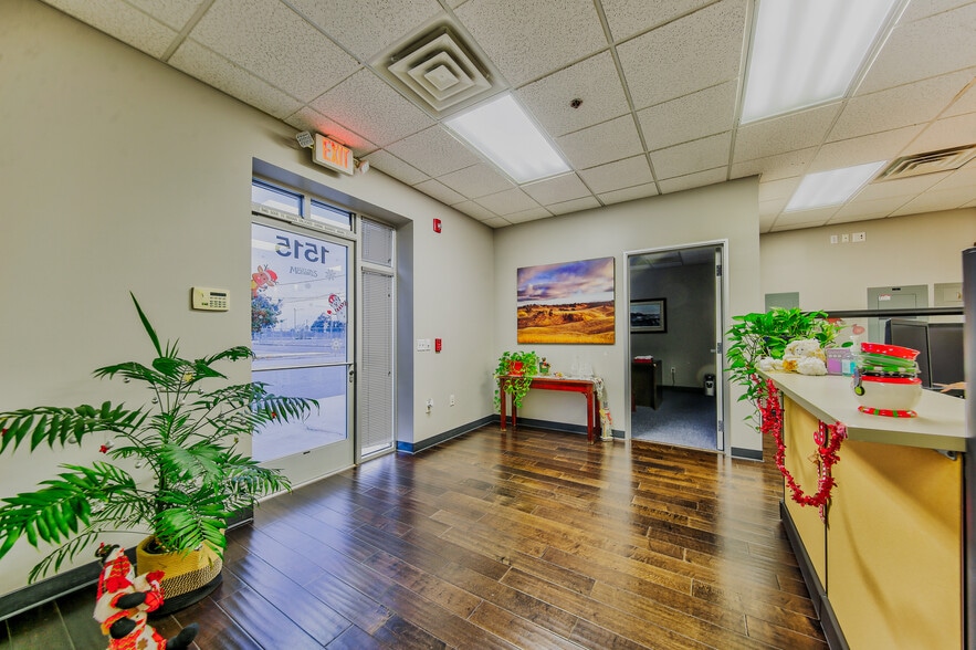 More Photos Of 1801 16th St, Bakersfield Medical For Sale