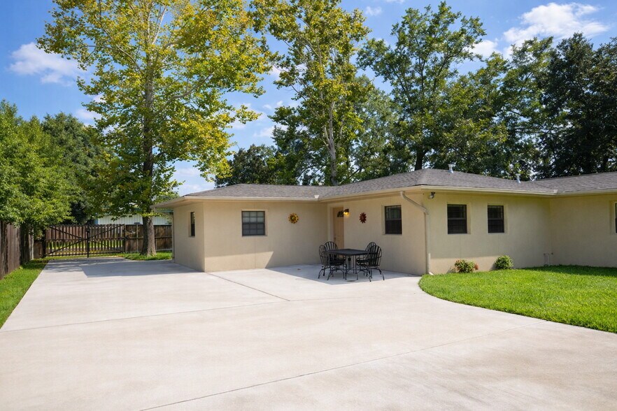 More Photos Of , Houston Unknown For Sale