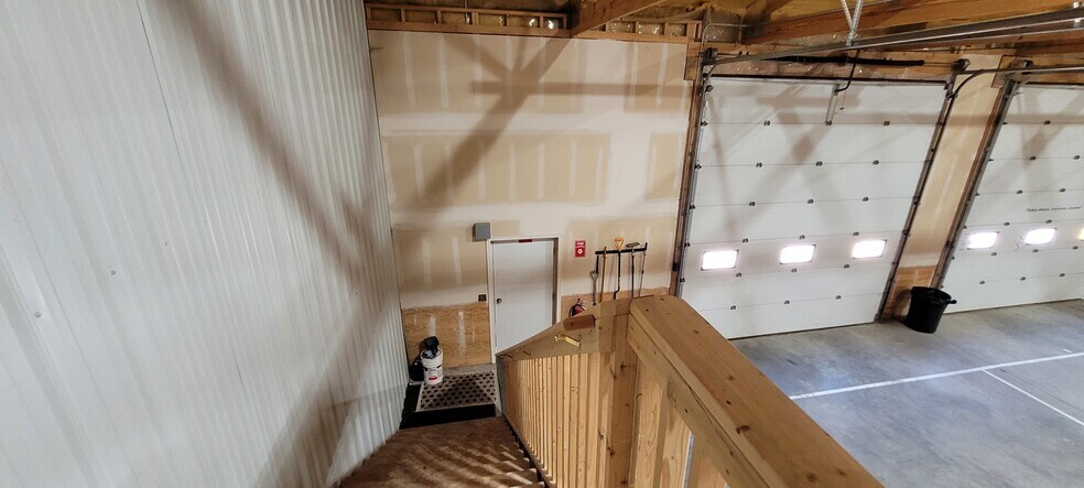 More Photos Of 3101 Vaughn Rd, Great Falls Flex For Sale