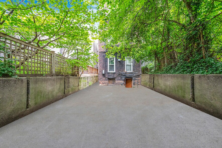 More Photos Of 542 Bergen St, Brooklyn Apartments For Sale