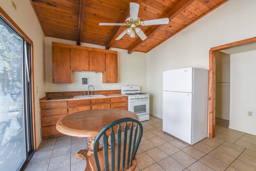 More Photos Of 24967 State Highway 108, Mi Wuk Village Service Station For Sale