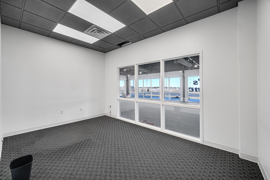 More Photos Of 101 Watters Dr, Dwight Auto Dealership For Sale