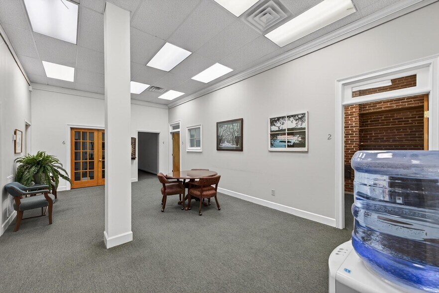 More Photos Of 108 Laurens St NW, Aiken Coworking Space