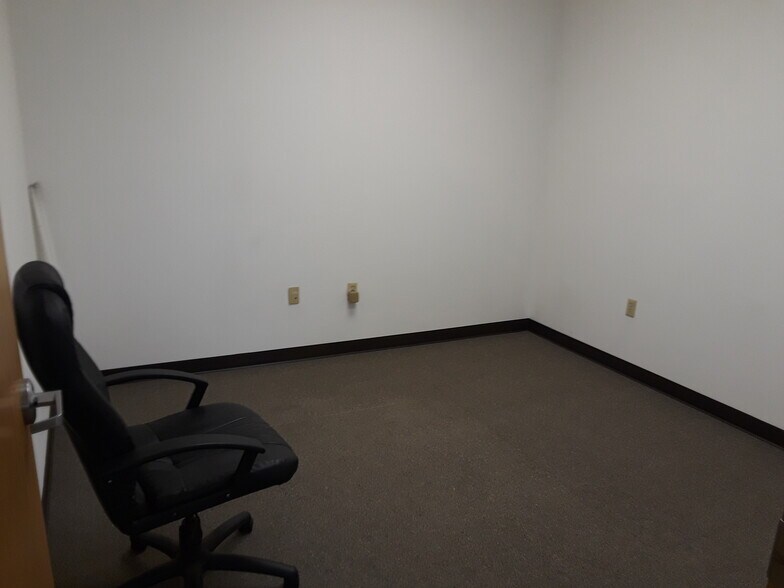 More Photos Of 13301 W 43rd Dr, Golden Light Manufacturing For Lease