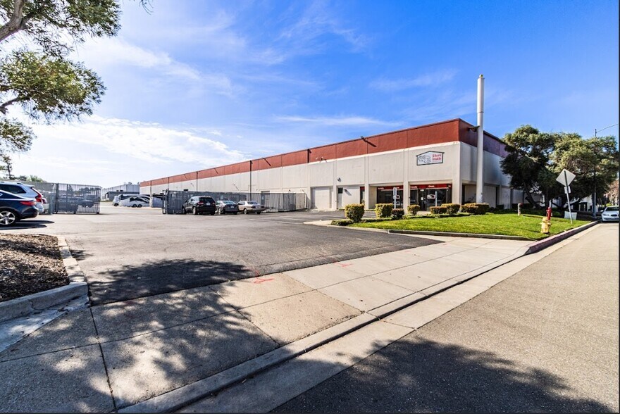 Primary Photo Of 930 Wrigley Way, Milpitas Warehouse For Lease