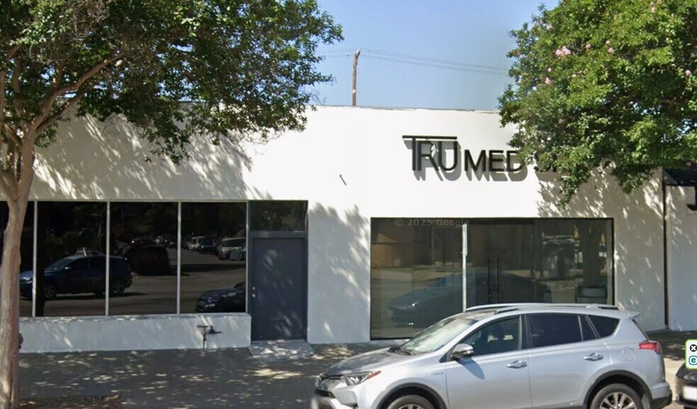 Primary Photo Of 815-817 S Victory Blvd, Burbank Storefront Retail Office For Lease