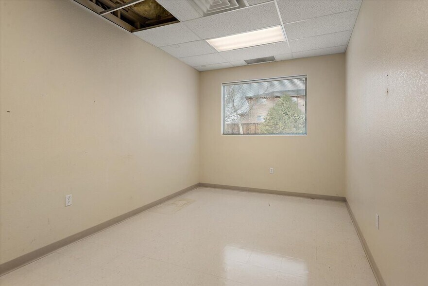 More Photos Of 105 Lehigh Ave, Pueblo Office Residential For Sale