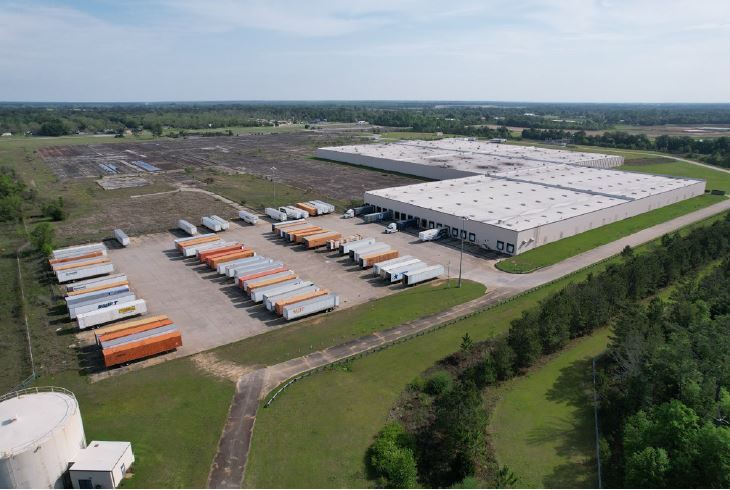 Primary Photo Of 3300 Sylvester Rd, Albany Warehouse For Lease