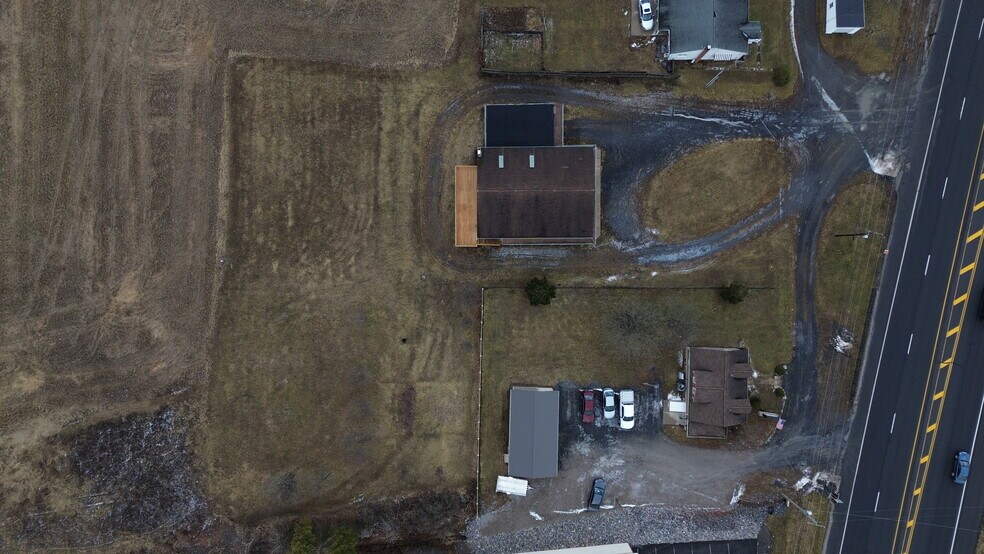 Primary Photo Of 1052 Centre Tpke, Orwigsburg Flex For Sale