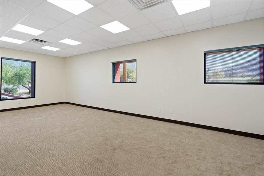 More Photos Of 7530 E Nonchalant Ave, Carefree Medical For Sale
