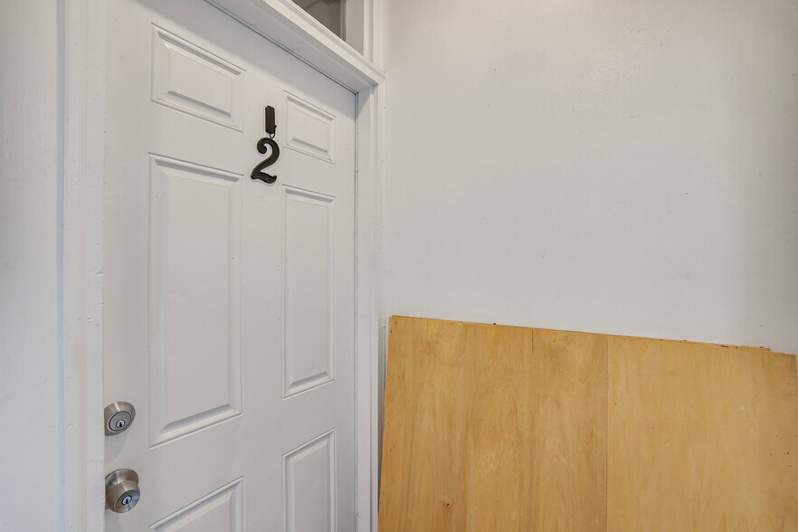 More Photos Of 302 V St NE, Washington Multifamily For Sale