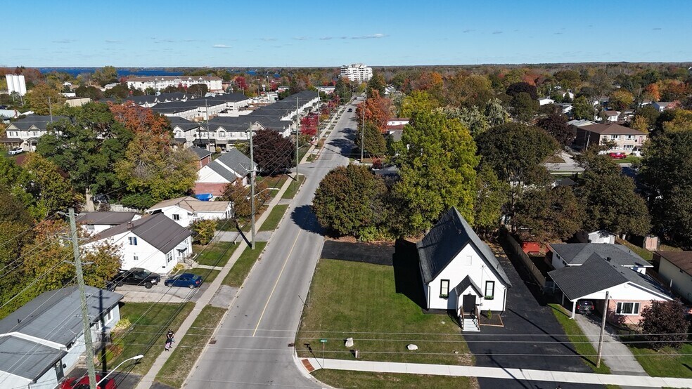 More Photos Of 364 Regent St, Orillia Religious Facility For Sale