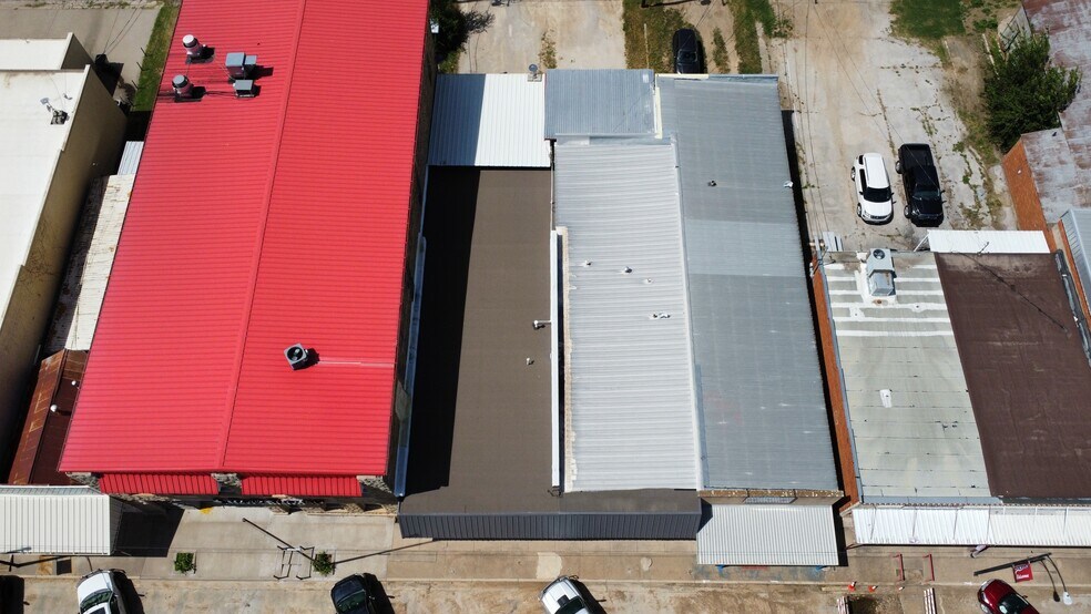 More Photos Of 115 Archer St, Jacksboro Office For Lease