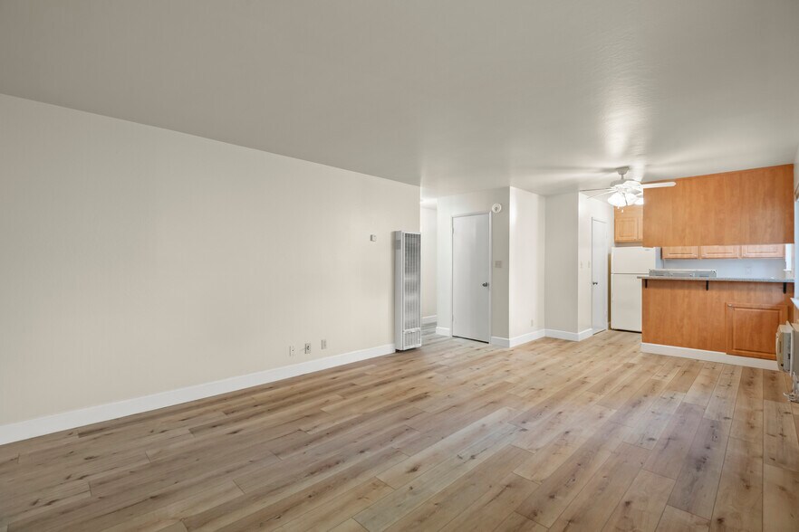 More Photos Of 3515 Chestnut Ave, Concord Apartments For Sale