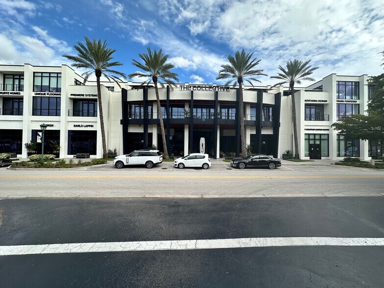 More Photos Of 111 10th St S, Naples Office For Sale