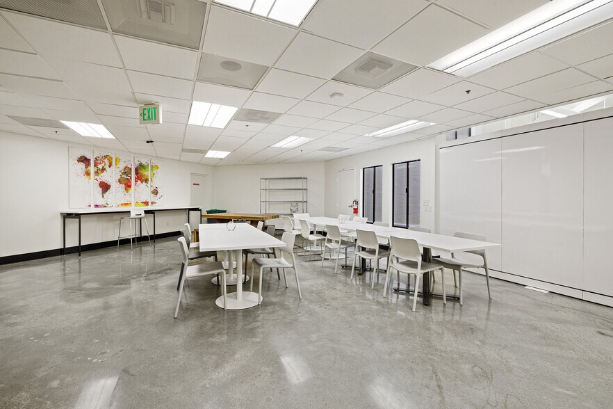 More Photos Of 375 Forest Ave, Palo Alto Office Residential For Lease