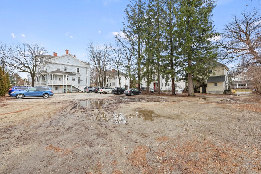 More Photos Of 74 Wendell Ave, Pittsfield Hotel For Sale