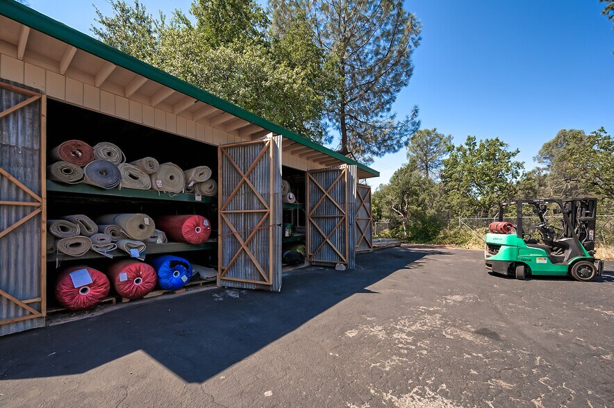 More Photos Of 4052 Shasta Dam Blvd, Shasta Lake Freestanding For Sale