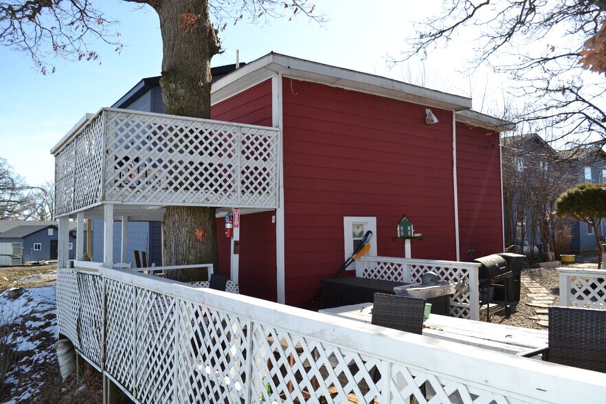 More Photos Of 4945 E Indiana Beach Rd, Monticello Marina For Sale