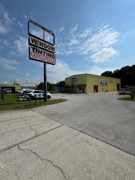 Primary Photo Of 1644 Land O Lakes Blvd, Lutz Warehouse For Lease