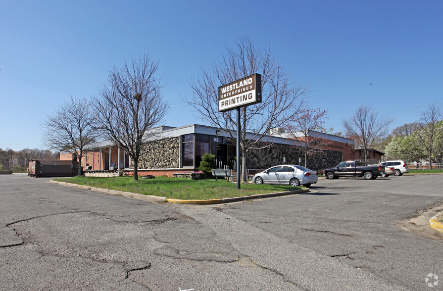 Primary Photo Of 3621 Stewart Rd, Forestville Warehouse For Lease