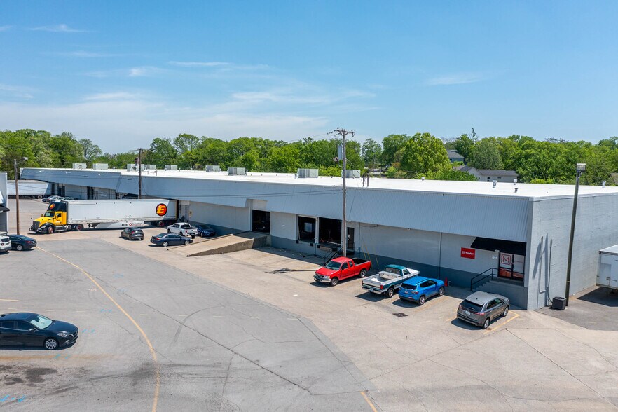 More Photos Of 3310-3422 Ambrose Ave, Nashville Unknown For Lease