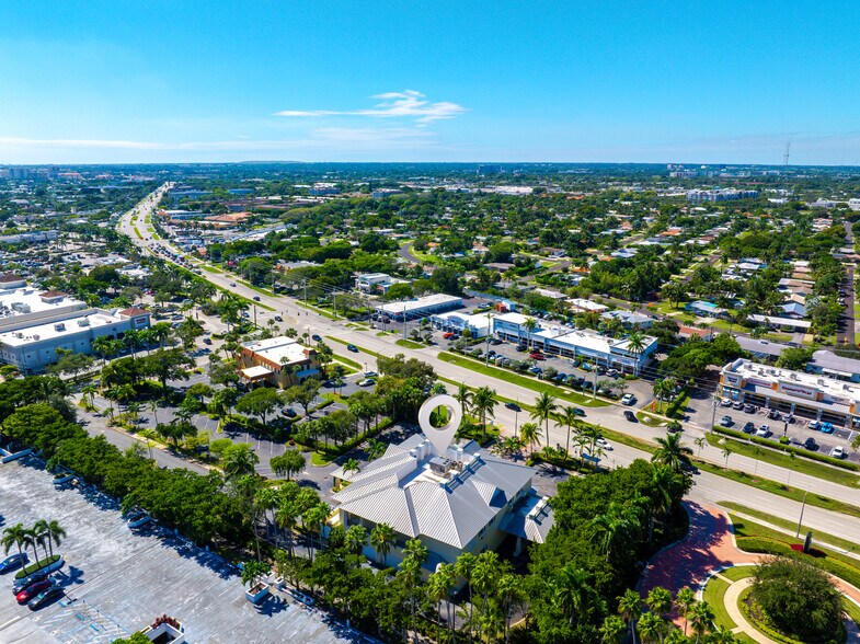 More Photos Of 2420 N Federal Hwy, Boca Raton Bank For Lease